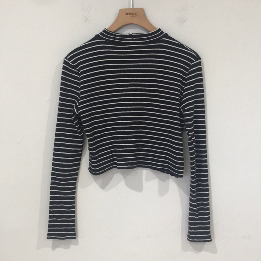 TOPSHOP - STRIPE RIB FUNNEL TOP - Picture 5 of 5